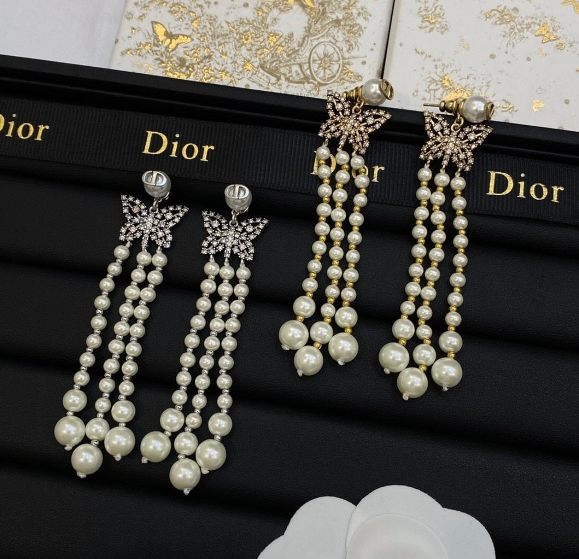boucles d’oreilles Dior